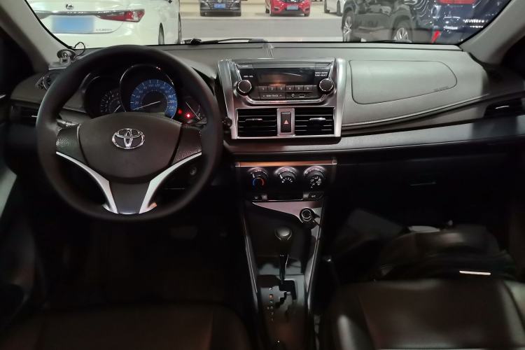 Used Toyota YARiS L Zhi Xuan 2015 1.5E Automatic Charm Edition