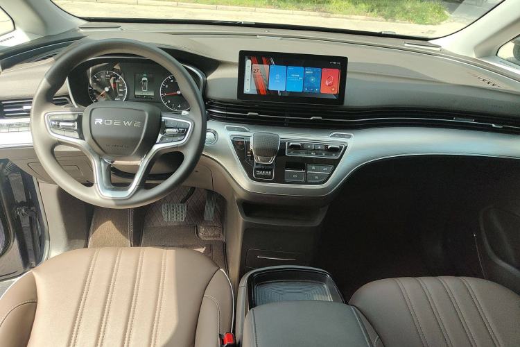 Used Roewe iMAX8 2023 400TGI Comfort Edition
