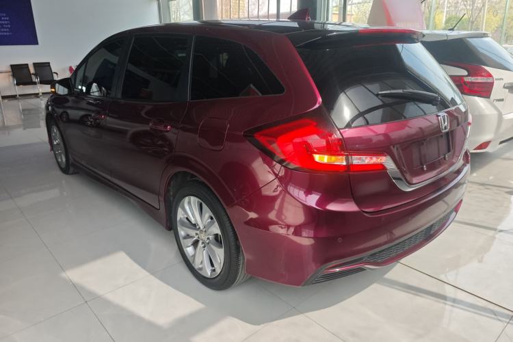 Used Honda Jade 2017 1.8L automatic Comfort version 5 seats