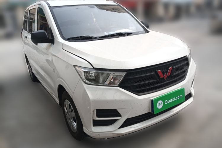 Used Wuling Hongguang 2021 1.5L S Base Version LAR Front Right 45 Deg