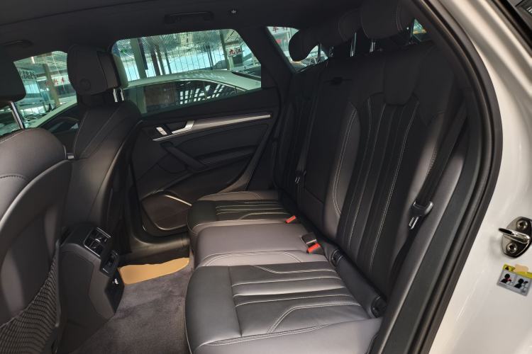 Used Audi Q5L 2024 40 TFSI Luxury Dynamic Edition
