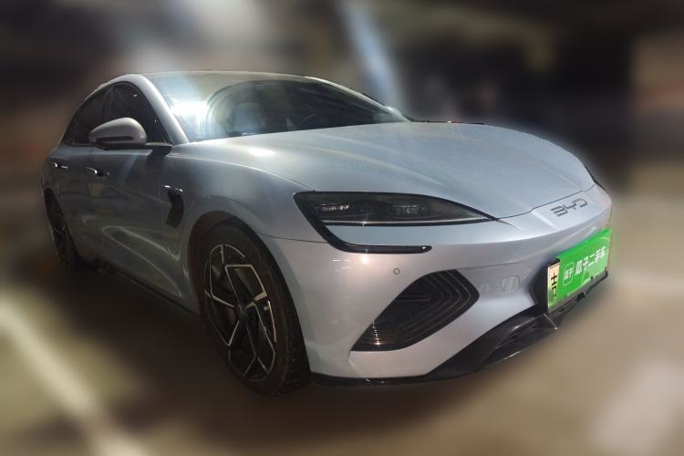 Used BYD Seal 2022 700 km Long-Range Rear-Wheel-Drive Version