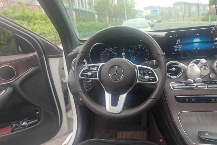 Used Mercedes-Benz GLC 2020 Facelift GLC 300 L 4MATIC Dynamic Edition Steering Wheel