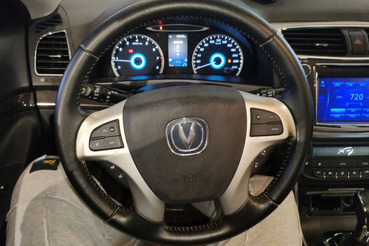 Used Changan Raeton 2013 1.8T Automatic Flagship Model China IV Standard
