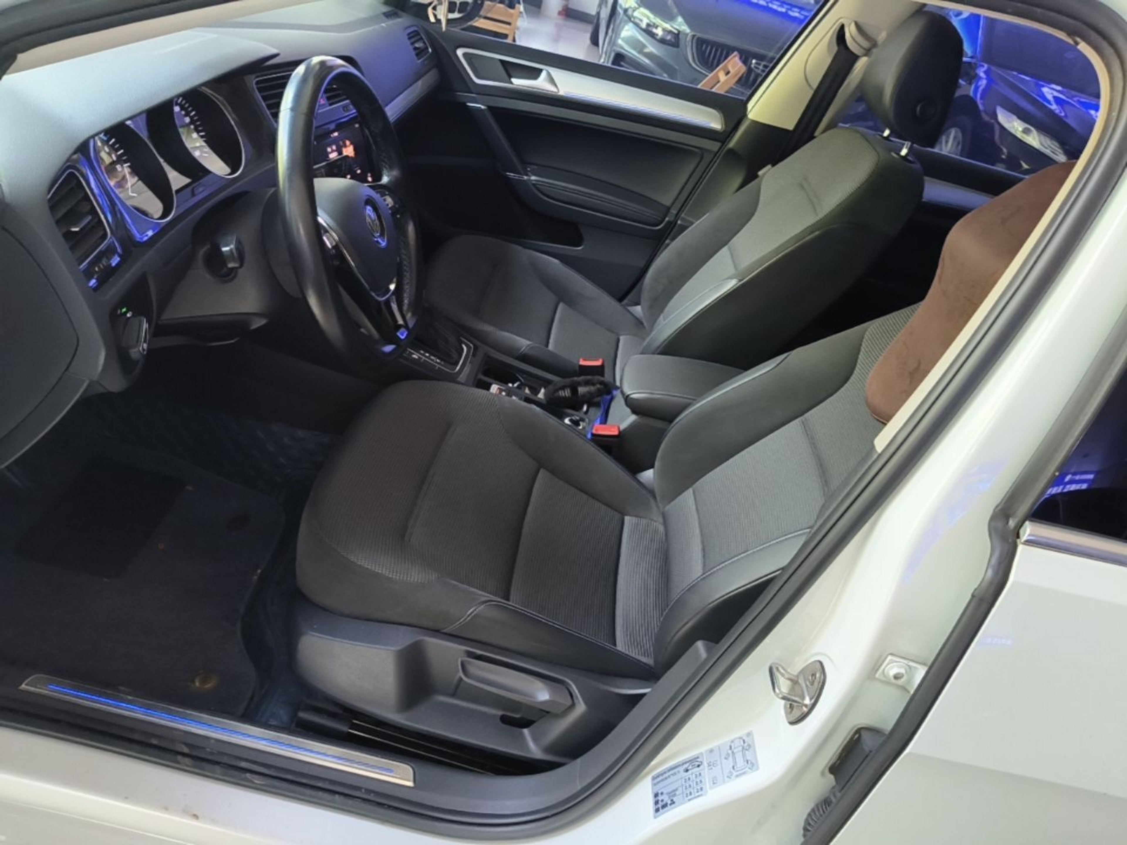 Avant de la voiture