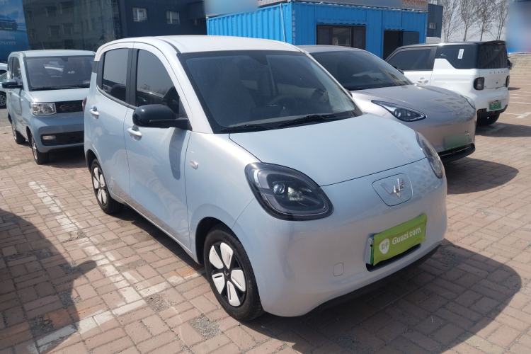 Used Wuling Hongguang MINIEV 2025 Four-Door Version Zhenxiang+ Edition Front Right 45 Deg