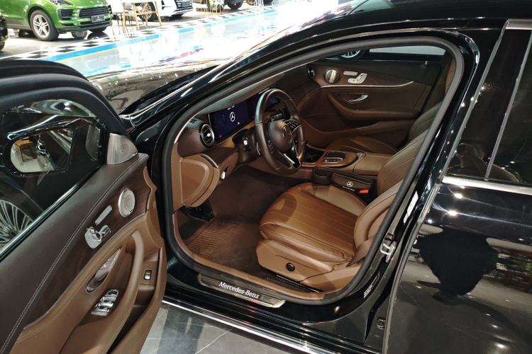 Used Mercedes-Benz E-Class 2021 E 300 L Stylish Model