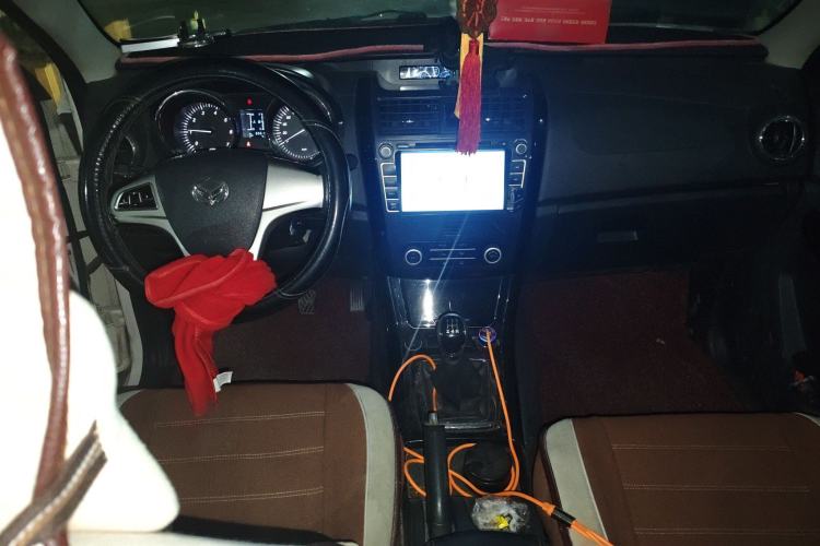 Used HYOSOW S3 2015 1.5L Luxury Model China V Standard
