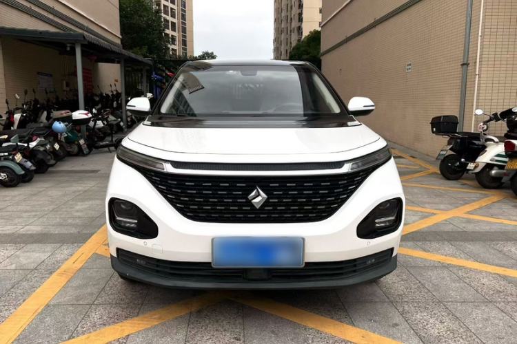 Used Baojun RM-5 2019 1.5T CVT 24-Hour Online Luxury Version 6 Seats Exterior 2