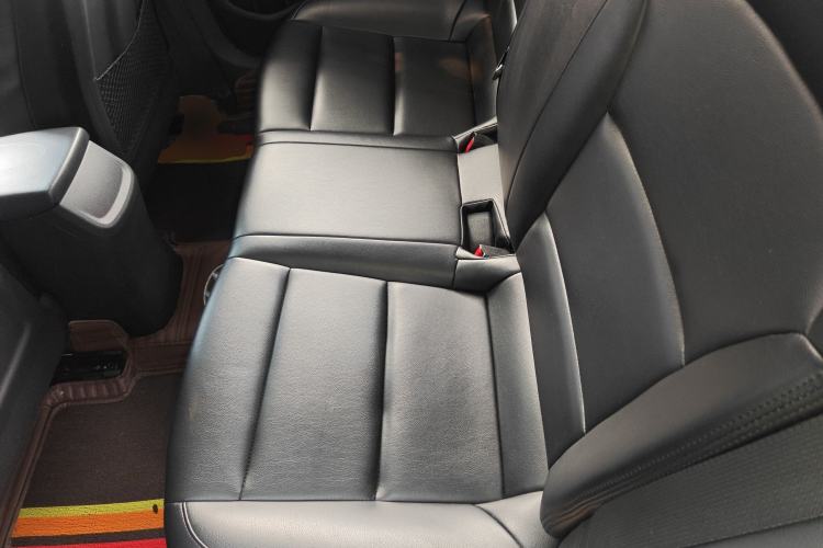 Used Hyundai Elantra (6th Generation / Lingdong) 2016 1.6L Automatic ZhiXuan – Elite Version Left Rear Seat