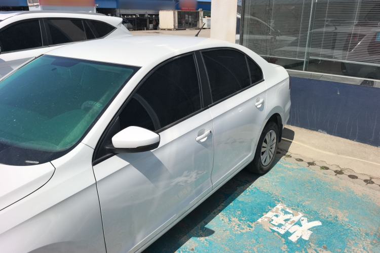 Used Volkswagen Santana 2016 1.6L Automatic Fashion Edition Exterior 2