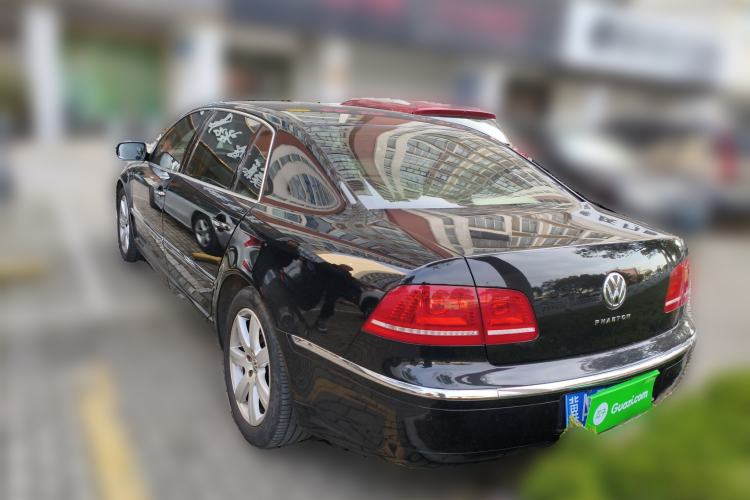 Used Volkswagen Phaeton 2011 3.6L V6 5-Seater Extended Comfort Version
