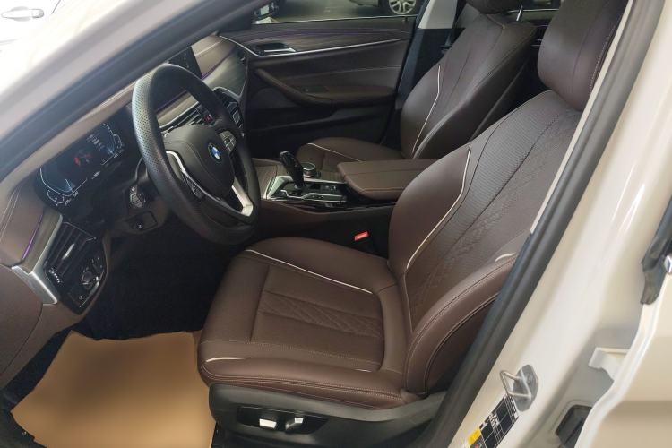 Used BMW 5 Series New Energy 2022 Updated Version 535Le Luxury Package Left Front Seat