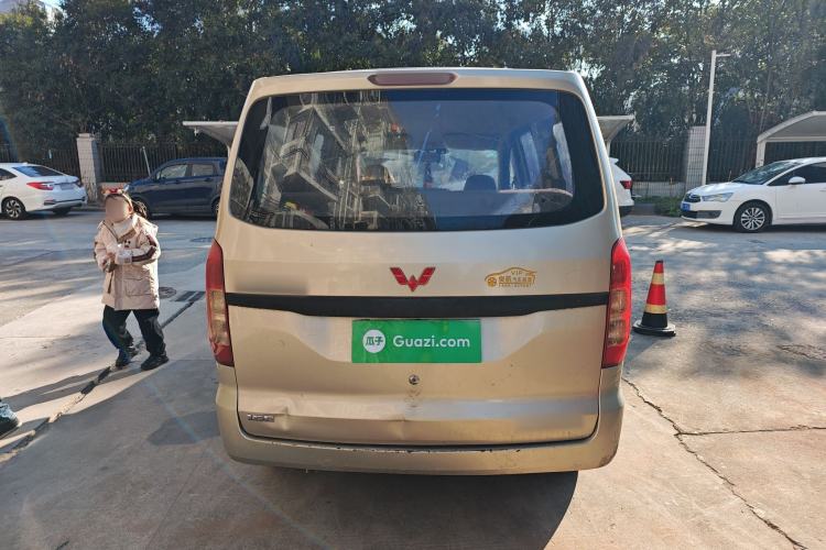 Used Wuling Hongguang V 2019 1.5L Jingqu Version China VI LAR