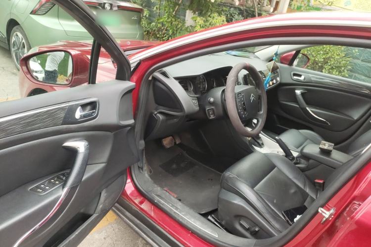 Used Citroen C5 2012 2.0L Automatic Luxury Edition Driver Seat