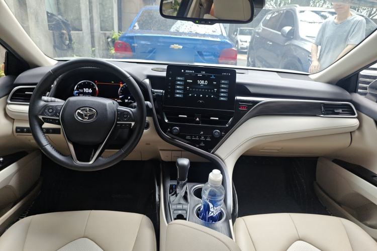 Used Toyota Camry 2021 2.5G Luxury Edition
