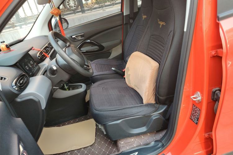 Used Leapmotor T03 2021 400 Lite Edition - Lithium-Ion Battery Left Front Seat