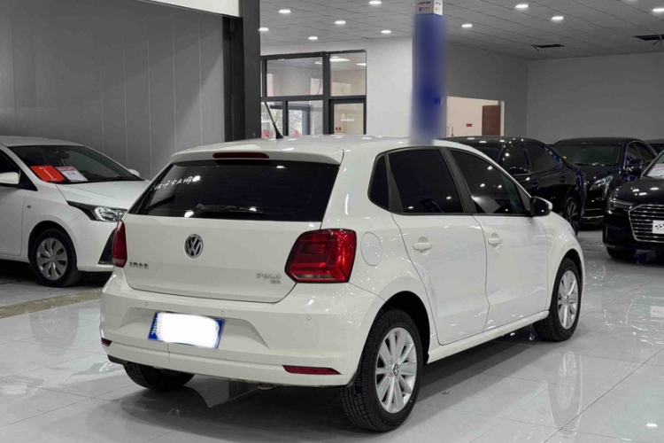 Used Volkswagen Polo 2016 1.6L Automatic Comfort Model Exterior 6