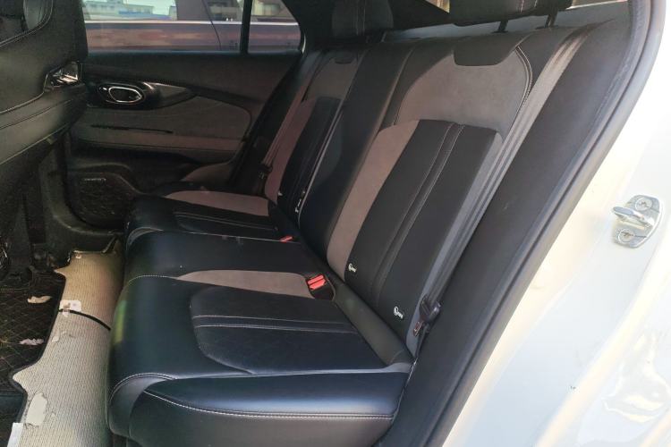 Used GAC Trumpchi EMPOW 2023 400T Automatic R PRO Interior 4