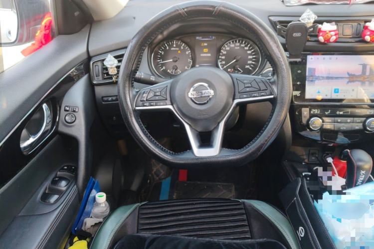 Used Nissan X-Trail 2020 2.0L XL Premium CVT 2WD SmartConnect Luxury Edition Steering Wheel
