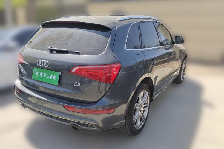 Used Audi Q5  Rear Right 45 Deg