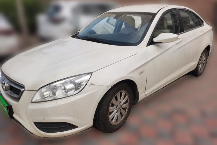 Used BAIC Senova D50 2014 1.5L manual standard version