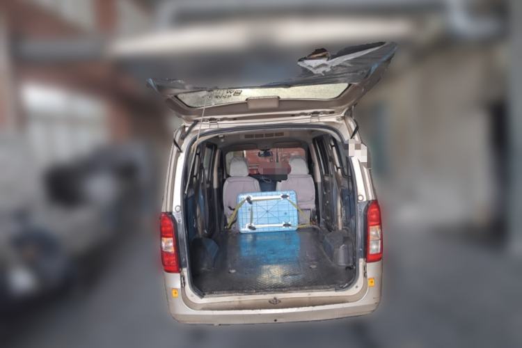 Used Wuling Rongguang V 2018 1.5L Standard Version Trunk