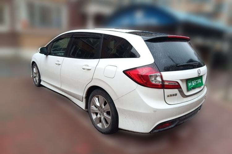 Used Honda Jade 2016 1.8L Automatic Comfort Elite Version 5 Seats
