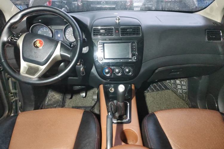 Used FORTHING Joyear X5 2015 1.6L Manual Luxury Model
