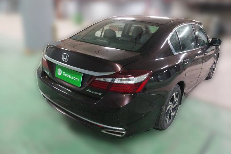 Used Honda Accord 2016 2.0L Comfort Edition
