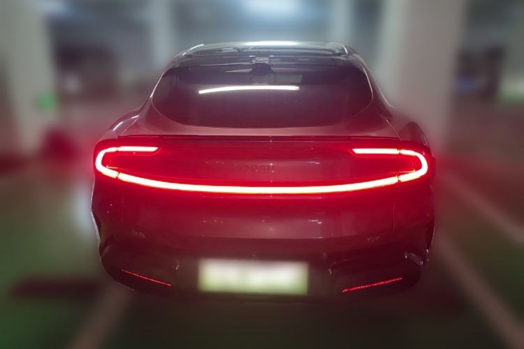 Used Xiaomi Auto YU7 2025 Ultra-Long Range All-Wheel Drive Pro Version
