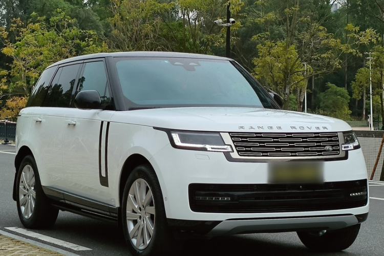 Used Land Rover Range Rover 2024 3.0 L6 360 PS Grand Edition