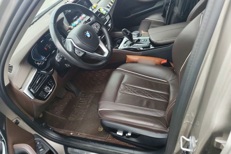 Used BMW 5 Series New Energy 2020 530Le Luxury Package
