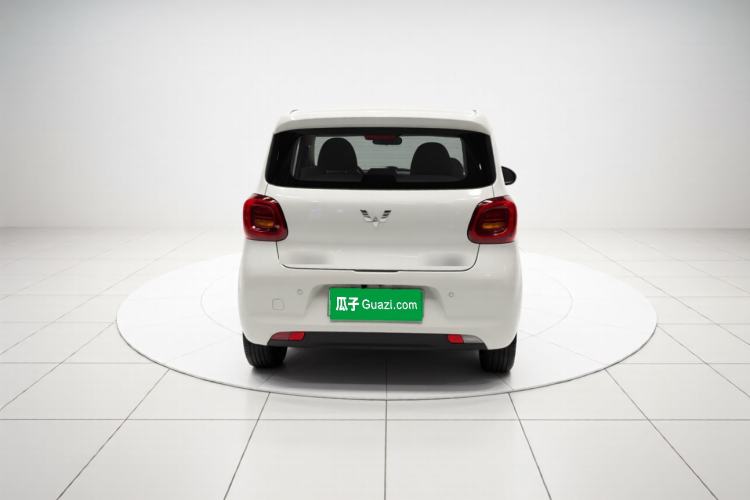 Used Wuling Hongguang MINIEV 2025 Four-Door Version Advanced Edition Exterior 4