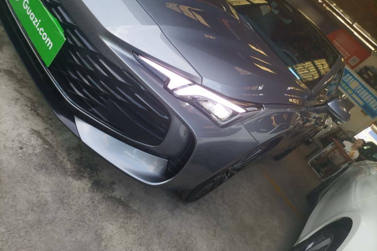 Used MG 7 2025 1.5T 300 DCT Elegant Edition
