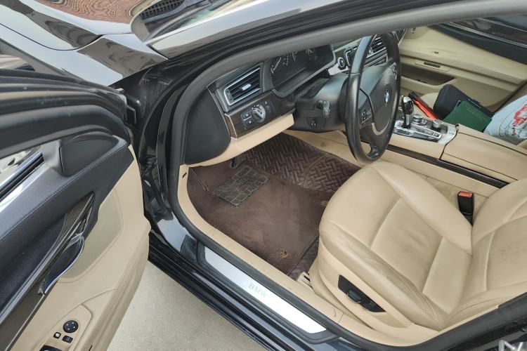 Used BMW 7 Series 2009 740Li Leading Model Driver Seat