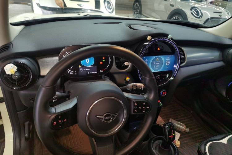 Used MINI MINI 2022 Updated 1.5T COOPER Classic Edition