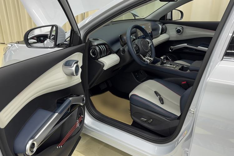 Used BYD Yuan PLUS 2022 430 km Luxury Version
