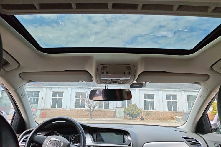 Used Audi A4L 2011 2.0 TFSI Standard Model Headliner