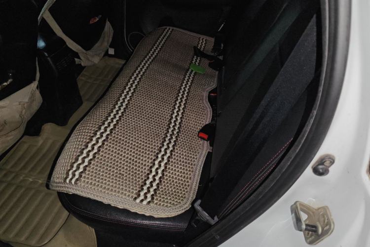 Used FORTHING Joyear X5 2013 1.6L Manual Luxury Model China IV Standard