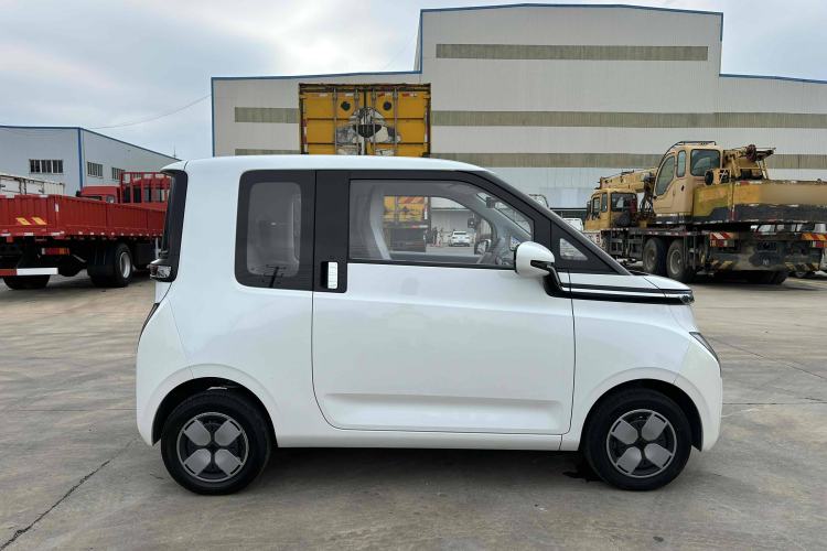 Used Wuling Air ev 2023 - Four Seats - Advanced Edition
