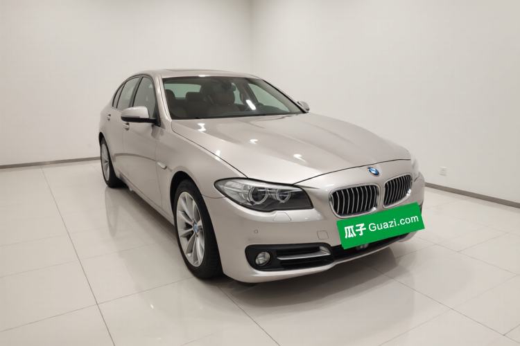 Used BMW 5 Series 2017 528Li Leading Model
