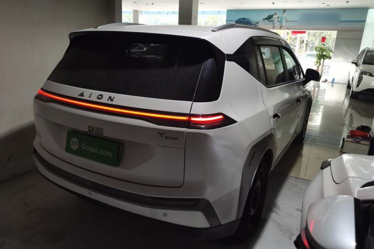 Used AION Y 2023 Plus 610 Enjoy Edition Rear Right 45 Deg