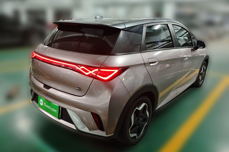 Used BYD Dolphin 2021 405 km Fashion Edition