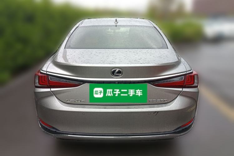 Used Lexus ES 2018 260 Excellence Edition China V Standard