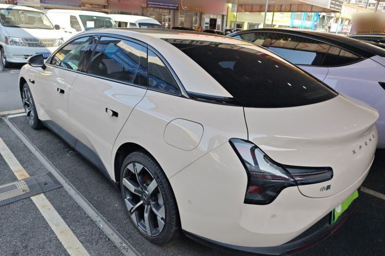 Used XPeng MONA M03 2024 620 with Ultra-Long Range