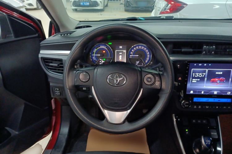 Used Toyota Levin 2016 Dual-Engine 1.8H GS E-CVT Elite Model with Sunroof