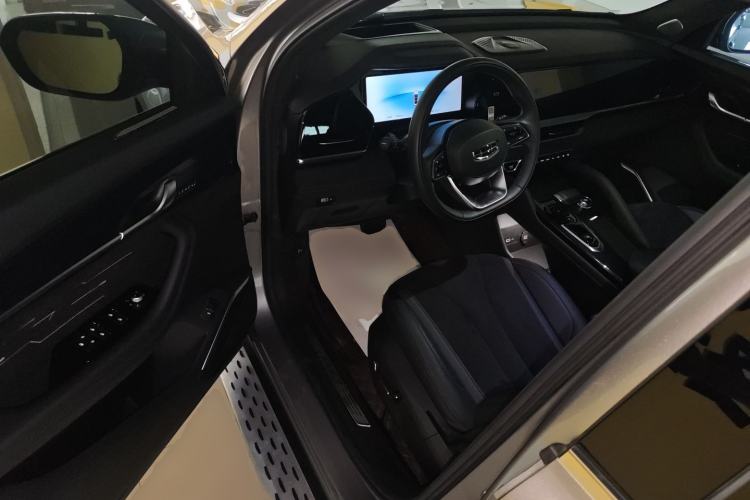 Used Geely Auto Monjaro L 2024 2.0TD High-Power Automatic Two-Wheel Drive Skyline Edition