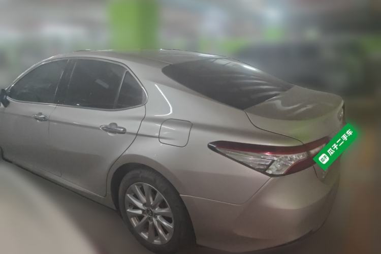 Used Toyota Camry 2018 2.0G Luxury Edition
