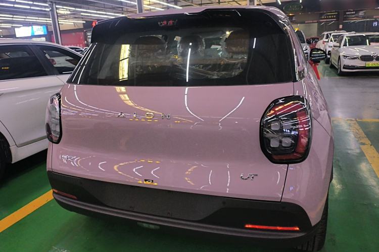 Used AION UT 2025 330 Starlight Edition
